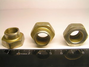 гайка 374634 п29 м16х1,5 обжатая в интернет-магазине НМК